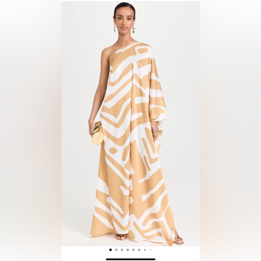 Diarrablu Tan Asymmetrical One-Shoulder Gown